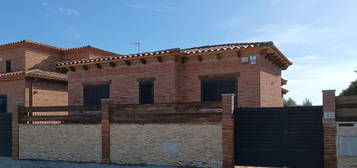 Casa o chalet independiente en venta en calle Mireia, 12