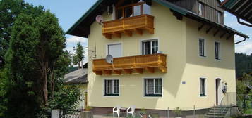 Willkommen in Vigaun! heimelige 2 1/2-Zimmer-Hausetage mit Balkon