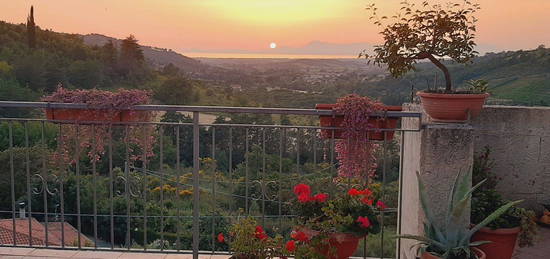 Casa indipendente in vendita in contrada San Felice, 53