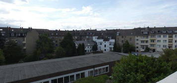 Modernes Apartment mit Balkon in Düsseldorf Rath