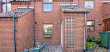 3 bedroom semi-detached house