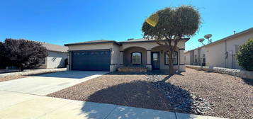 5352 Ignacio Almanzar Ln, El Paso, TX 79934