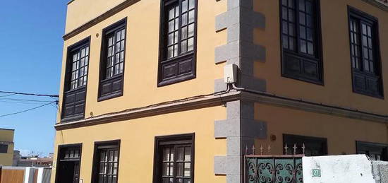 Apartamento de alquiler en Calle la Luz, San Sebastián de la Gomera