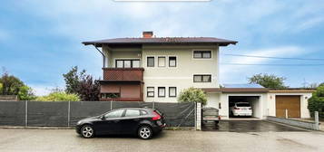 ZWEIFAMILIENTRAUM - Zweifamilienhaus mit Pool, Doppelgarage, Balkon und Terrasse in Asten