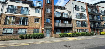 1 bedroom ground floor flat to rent