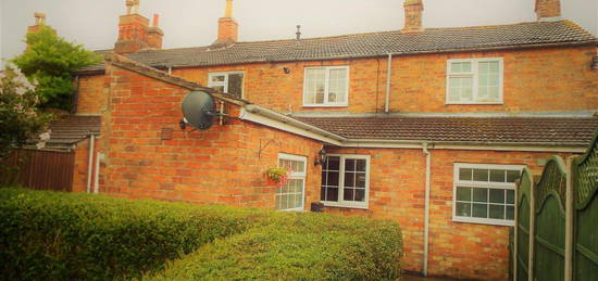 Cottage to rent in Grimsby Road, Louth LN11