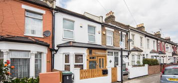 Terraced house to rent in Malvern Road, London N17