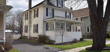 19 N Pearl St, Canandaigua, NY 14424