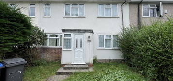 Terraced house to rent in Farm Avenue, Wembley HA0