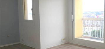 Location appartement 2 pièces 45 m²