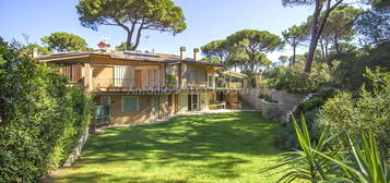 Villa bifamiliare Località Roccamare, Rocchette, Roccamare, Riva del Sole, Castiglione della Pescaia