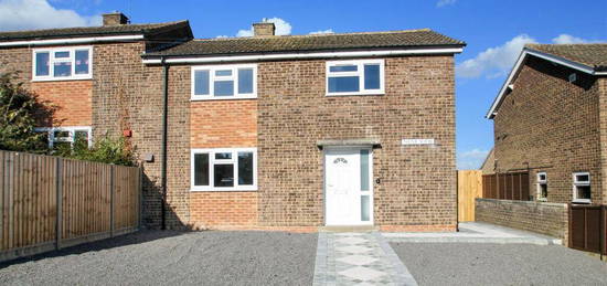 3 bedroom semi-detached house