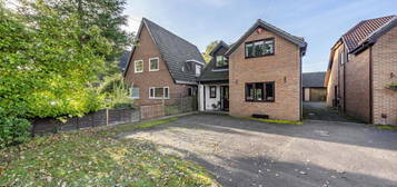 Detached house to rent in Barkham Ride, Wokingham RG40