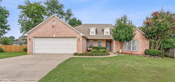 332 Oxford Cv, Jonesboro, AR 72404