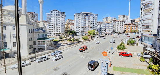 1453_İSTANBUL_EMLAKTN_SEVAL_CAD_KAPALI_TERASLI_6+1_KİRALIK_DAİRE