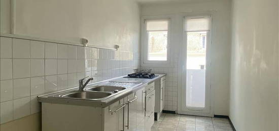 Appartement  à vendre, 3 pièces, 2 chambres, 58 m²