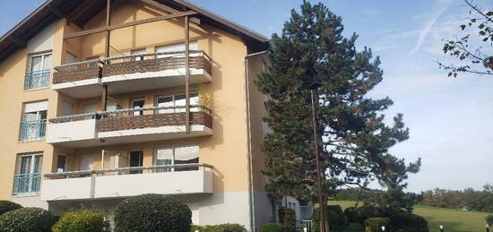 Appartement 4 pièces - 10 mn d'Annecy