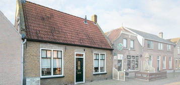 Dorpsstraat 12