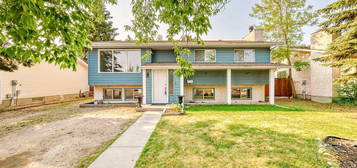 327 Garden Meadows Dr, Wetaskiwin, AB T9A 2X8