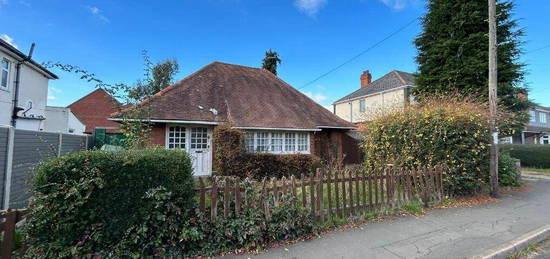 2 bedroom detached bungalow for sale