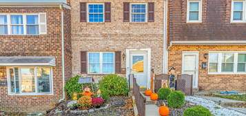 1166 Bayless Pl, Eagleville, PA 19403