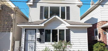 49 High St Unit 1, Staten Island, NY 10305