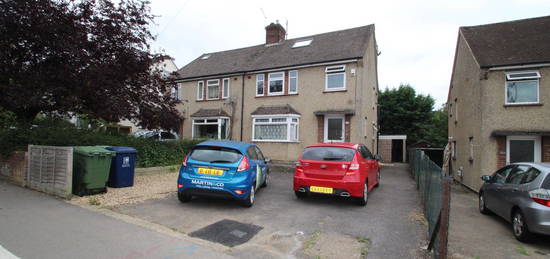 5 bed semi-detached house to rent