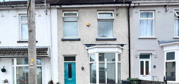 4 bed terraced house for sale