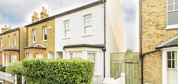 2 bedroom semi-detached house