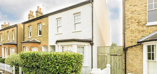 2 bedroom semi-detached house