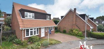 5 bed detached house to rent