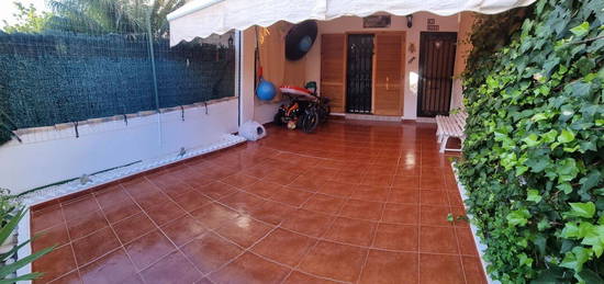 Chalet adosado en venta en calle Monte de Santa Pola, 30