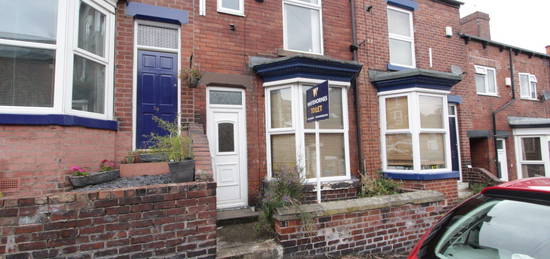 Terraced house to rent in Hunter Hill Road, Sheffield S11