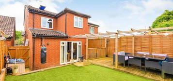 4 bedroom semi-detached house for sale