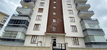 GAZZE CADDESİ CEPHE ARAKAT 2+1 KİRALIK DAİRE