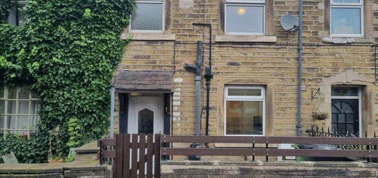 2 bedroom terraced house