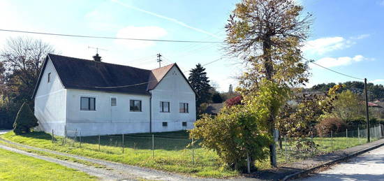 :: LEBE DIE GELASSENHEIT :: Inzenhof !! Landhaus in beschaulicher Ortslage - ca. 1.500 m2 Eigengrund !!