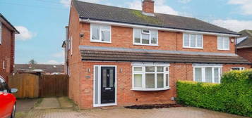 4 bedroom semi-detached house for sale