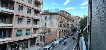 3 LOCALI A GENOVA