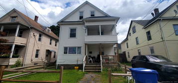 25 Center St, Torrington, CT 06790