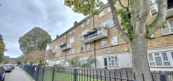 2 bedroom maisonette