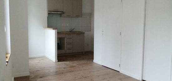 Appart T2 Doué centre 43 M2