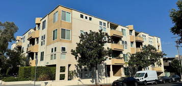 10790 Rose Ave #305, Los Angeles, CA 90034