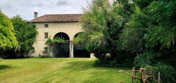 Casa colonica via San Francesco, Bastia, Rovolon
