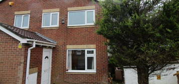 2 bedroom terraced house