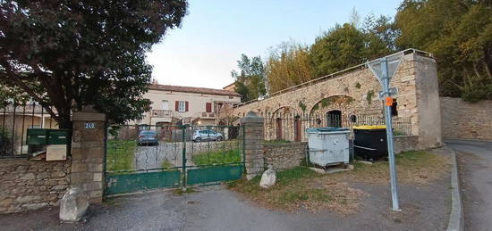 Appartement P4 avec terrasse sur St Christol-les-Ales