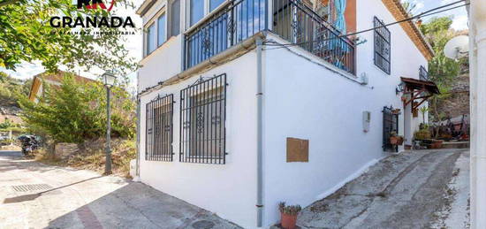 Casa adosada en venta en Calle Alta Barranco del Abogado, 20, San Matías - Realejo