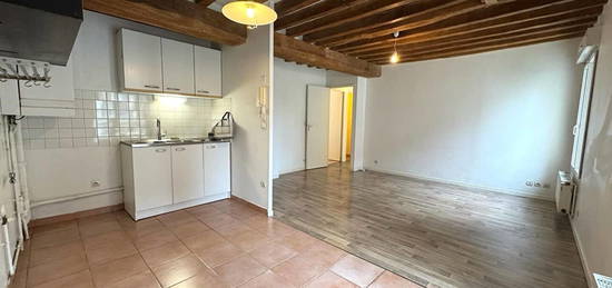 Appartement  à louer, 3 pièces, 2 chambres, 54 m²