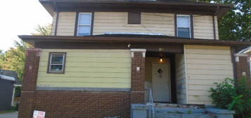 801 W  North St #2, Muncie, IN 47303