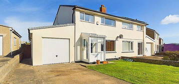 3 bed semi-detached house for sale